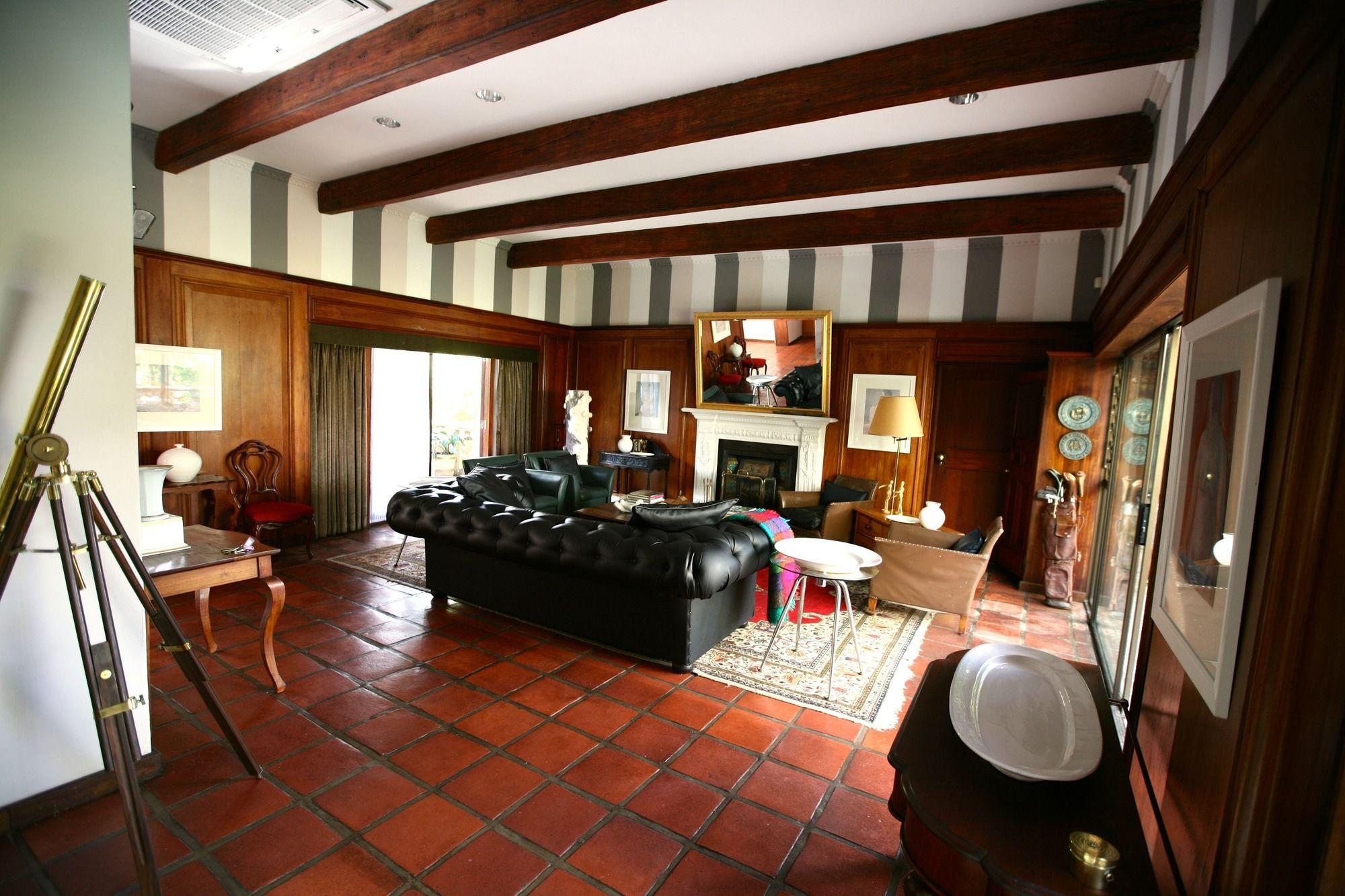 Le Must Residence อัพพิงตัน ภายนอก รูปภาพ