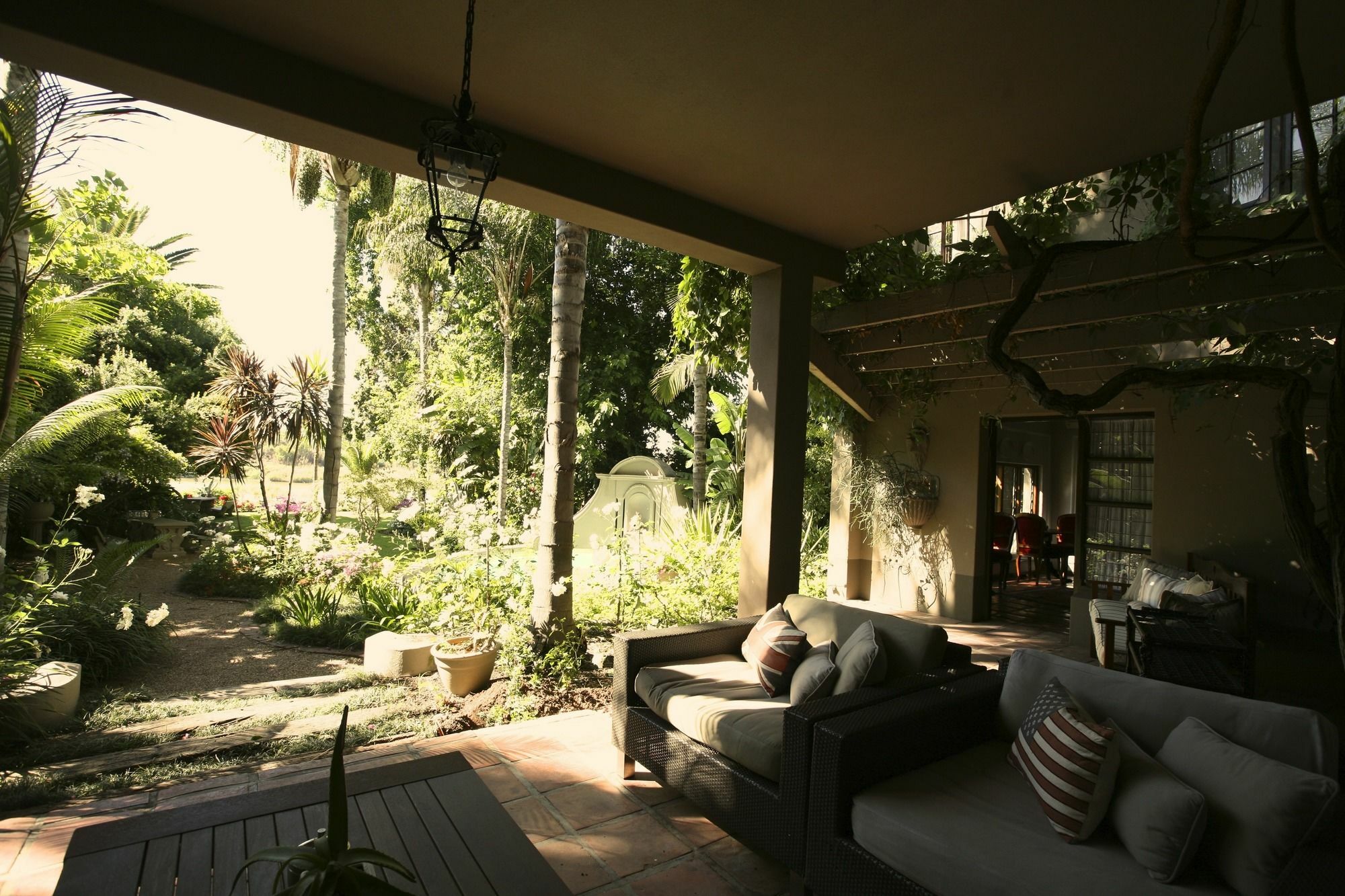 Le Must Residence อัพพิงตัน ภายนอก รูปภาพ